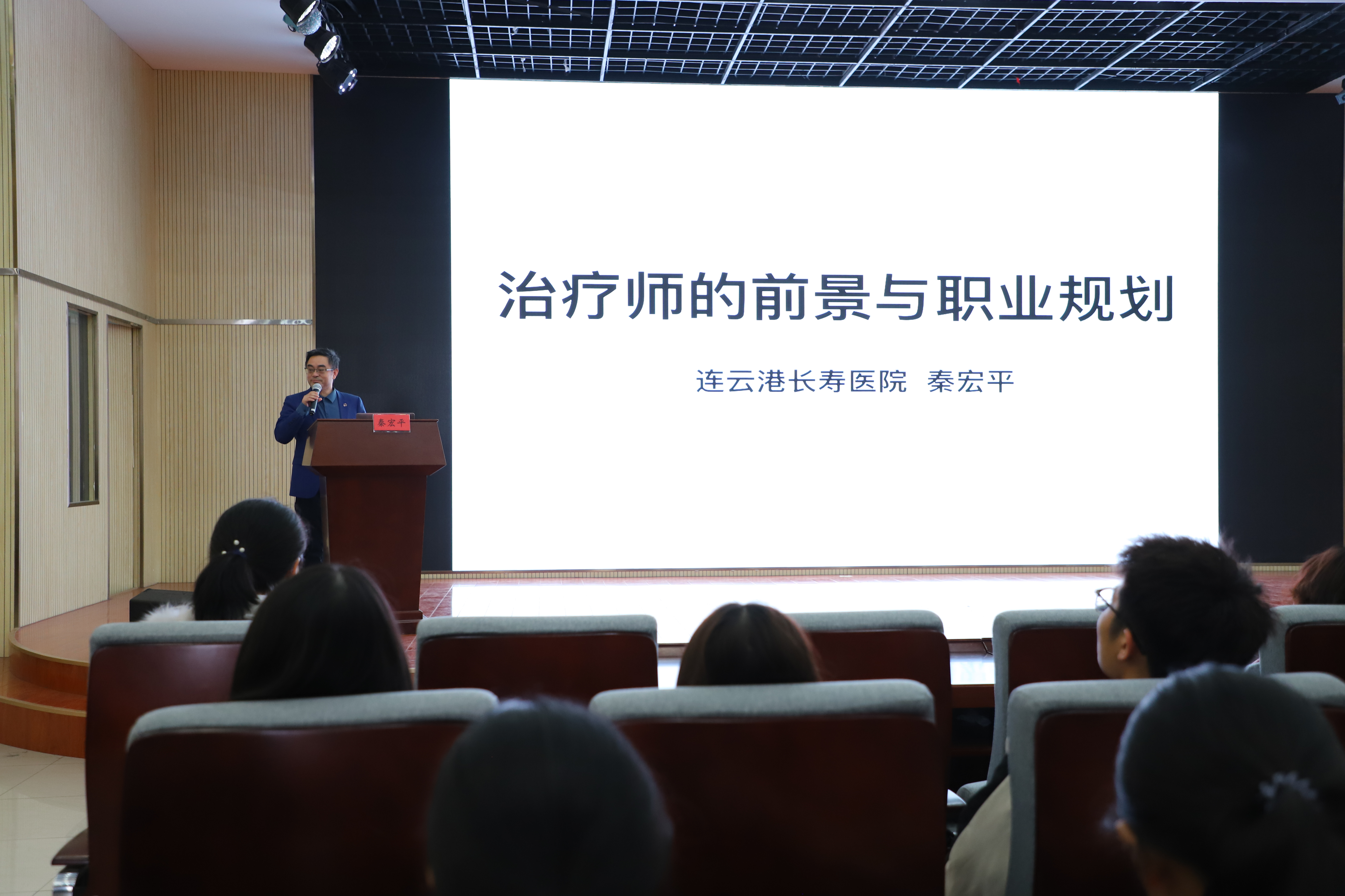 1-大发快三
、大发快三
.jpg